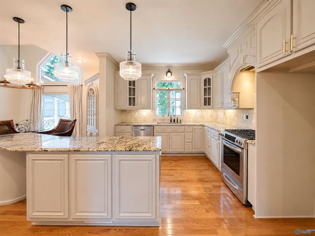 1503 Magnolia Drive NW, Hartselle, AL 35640