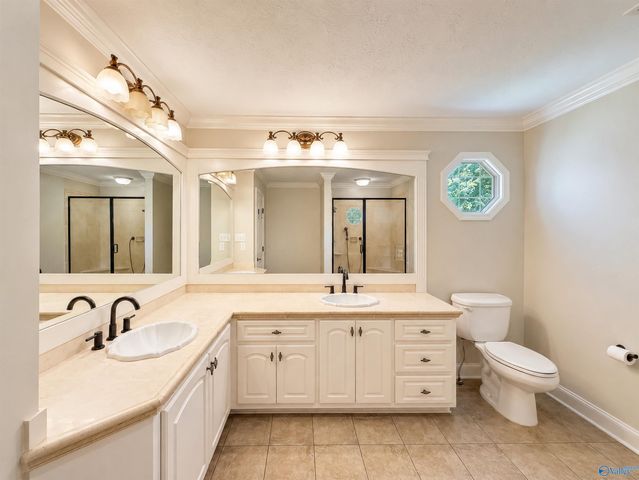 1503 Magnolia Drive NW, Hartselle, AL 35640