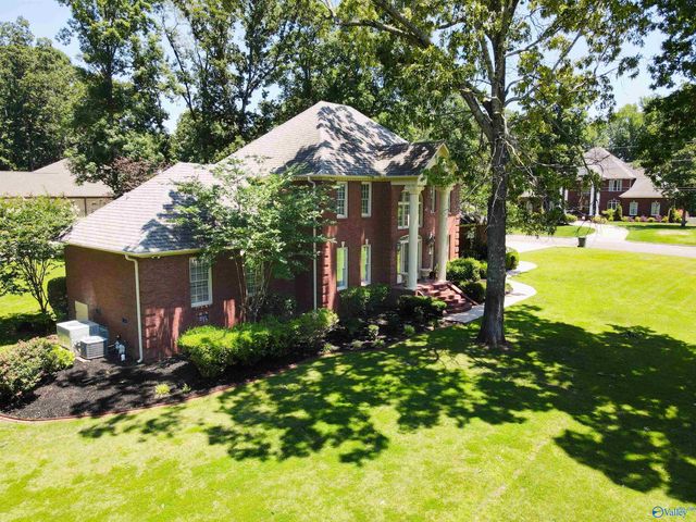 1503 Magnolia Drive NW, Hartselle, AL 35640