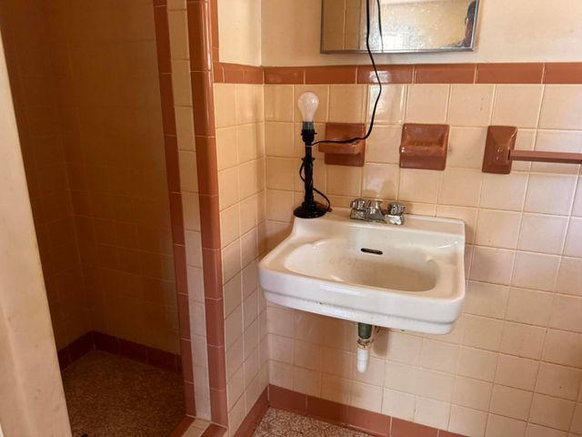 1106 Barrett Road, Charleston, SC 29407