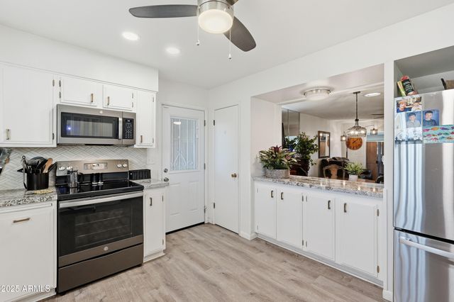 10320 W CORTE DEL SOL ESTE --, Sun City, AZ 85351