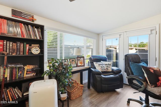 10320 W CORTE DEL SOL ESTE --, Sun City, AZ 85351