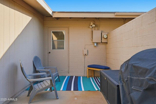 10320 W CORTE DEL SOL ESTE --, Sun City, AZ 85351