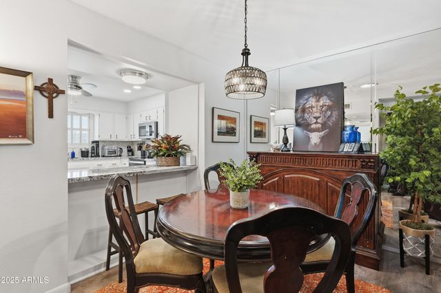 10320 W CORTE DEL SOL ESTE --, Sun City, AZ 85351