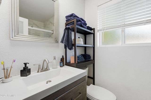 10320 W CORTE DEL SOL ESTE --, Sun City, AZ 85351