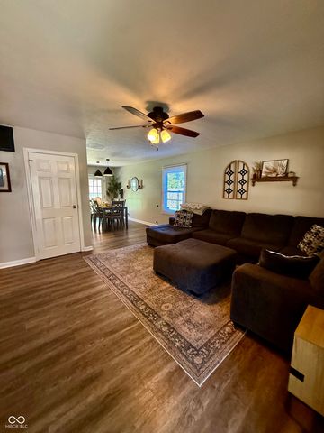 534 S Alpha Avenue, Brownsburg, IN 46112