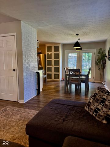 534 S Alpha Avenue, Brownsburg, IN 46112