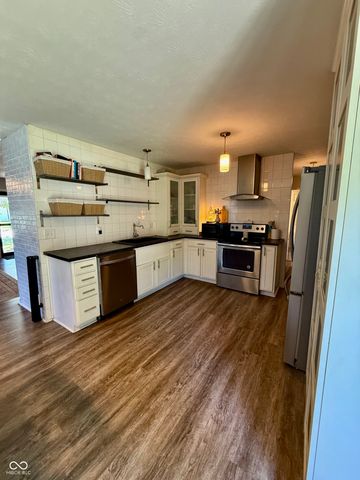 534 S Alpha Avenue, Brownsburg, IN 46112