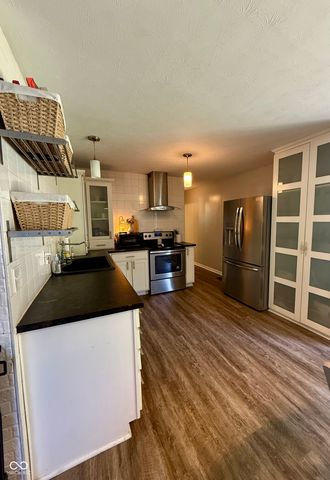534 S Alpha Avenue, Brownsburg, IN 46112