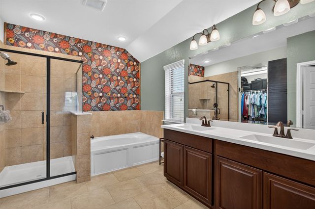 1637 Pike Drive, Forney, TX 75126