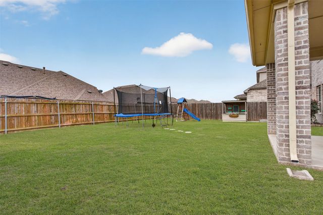 1637 Pike Drive, Forney, TX 75126