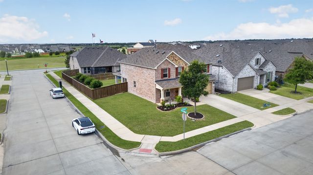 1637 Pike Drive, Forney, TX 75126