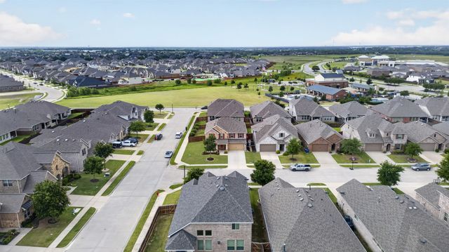1637 Pike Drive, Forney, TX 75126