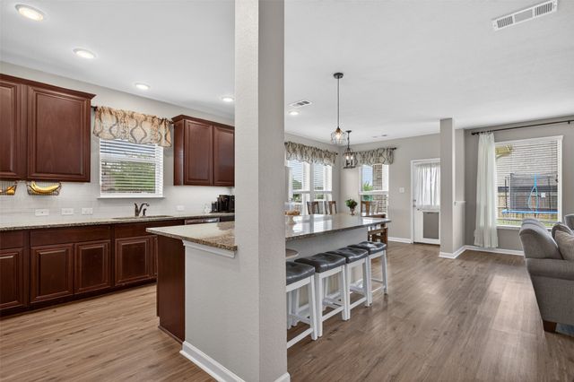 1637 Pike Drive, Forney, TX 75126