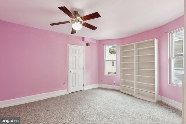 127 W WASHINGTON LN, Philadelphia, PA 19144