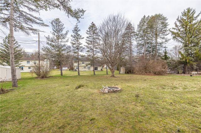 21 Sunridge Drive, Chili, NY 14624