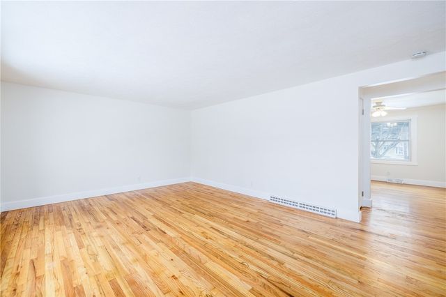 21 Sunridge Drive, Chili, NY 14624