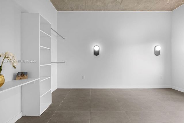 315 NW 32 Street 303, Miami, FL 33127