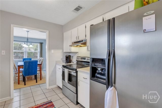 10 Wyckfield, Savannah, GA 31410