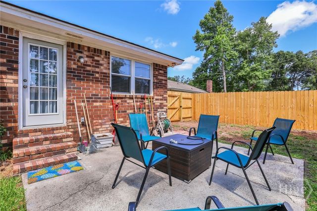 10 Wyckfield, Savannah, GA 31410