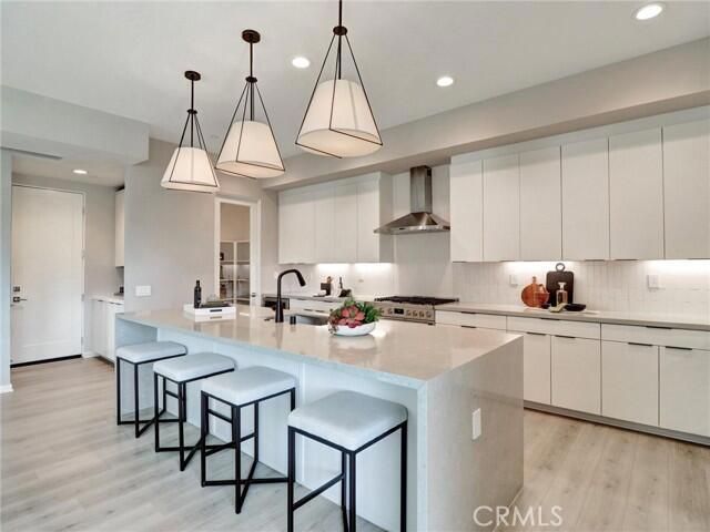 706 Obsidian Loop E, Palm Springs, CA 92264