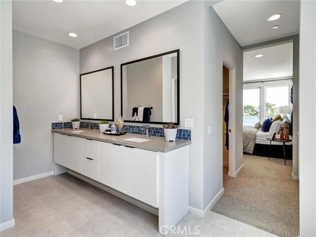 706 Obsidian Loop E, Palm Springs, CA 92264