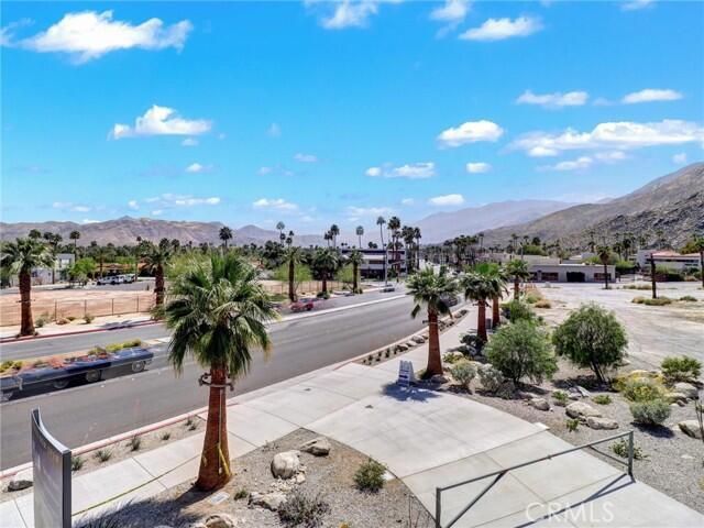 706 Obsidian Loop E, Palm Springs, CA 92264