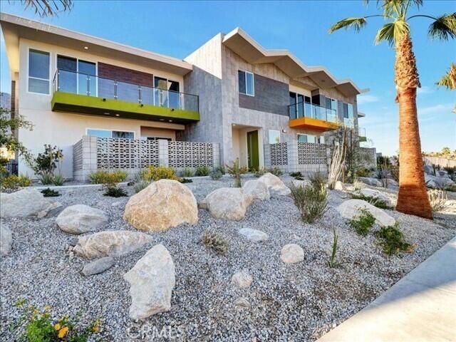 706 Obsidian Loop E, Palm Springs, CA 92264