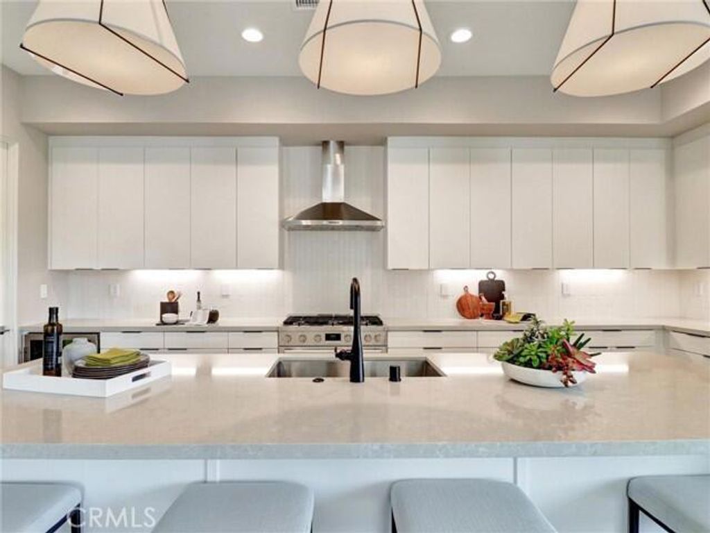 Image 13 of property listing at 706 Obsidian Loop E, Palm Springs, CA 92264