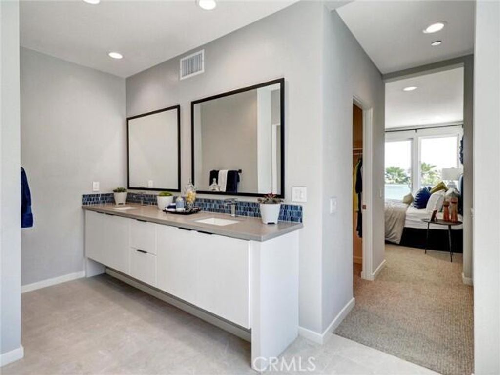 Image 39 of property listing at 706 Obsidian Loop E, Palm Springs, CA 92264