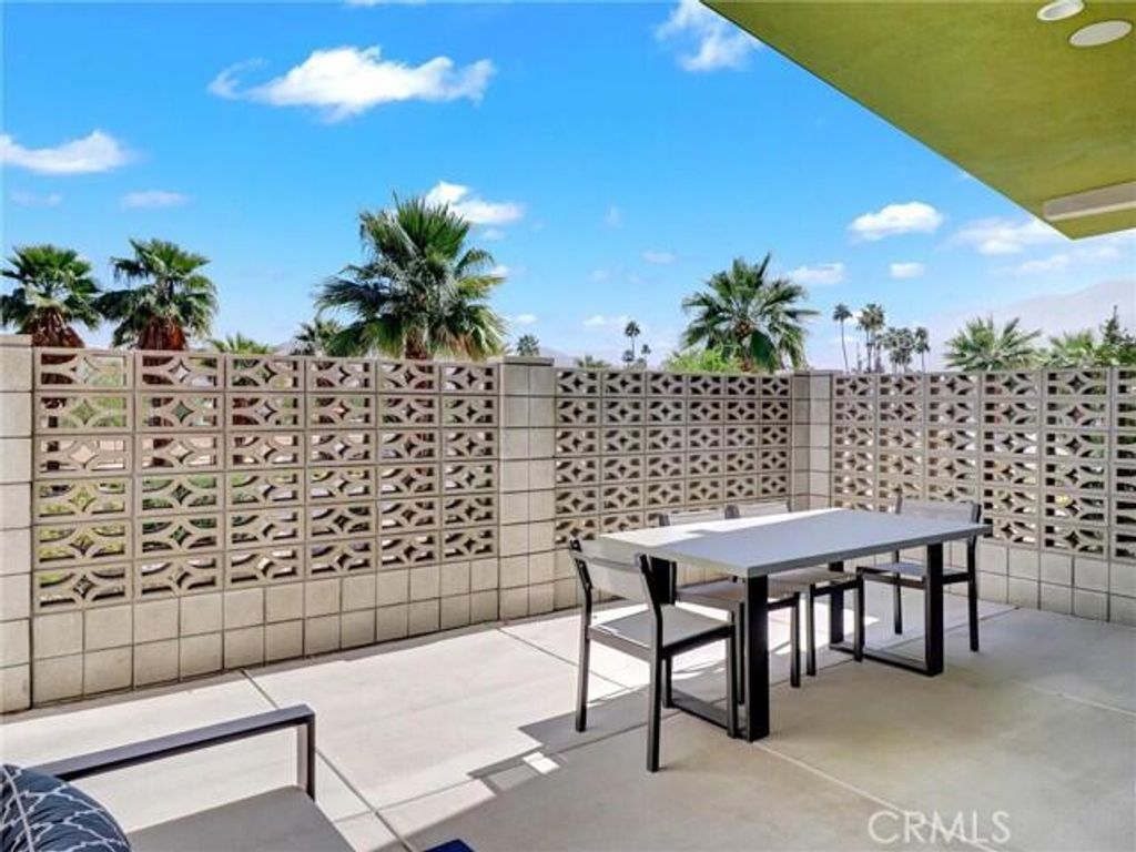 Image 41 of property listing at 706 Obsidian Loop E, Palm Springs, CA 92264