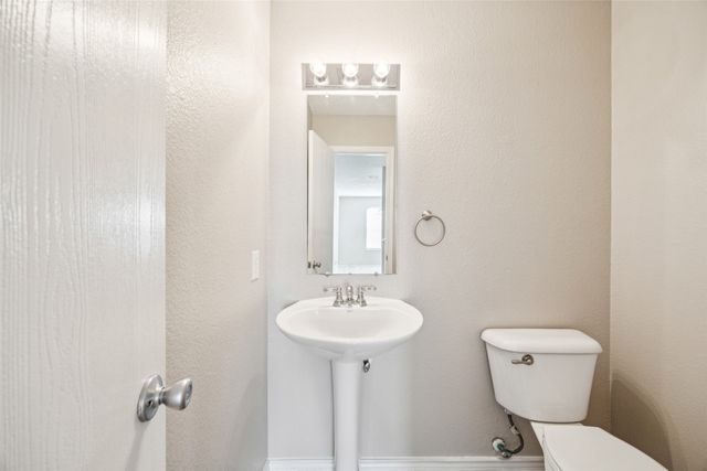 2312 Chestnut Drive, Little Elm, TX 75068