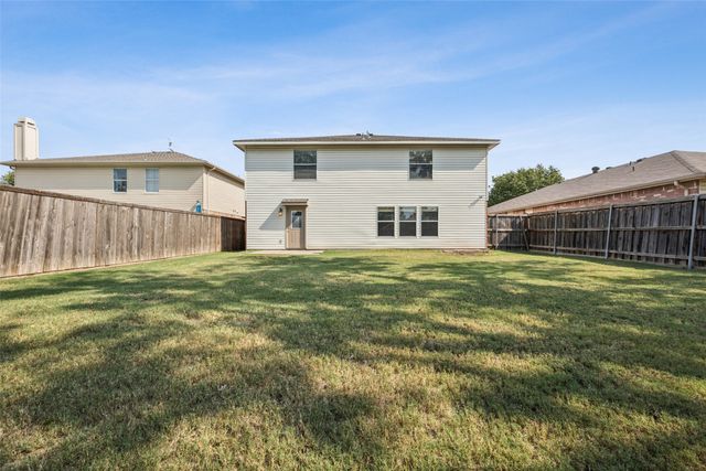 2312 Chestnut Drive, Little Elm, TX 75068