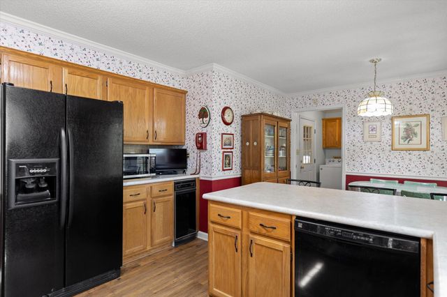 3706 Wilson Avenue, Signal Mountain, TN 37377