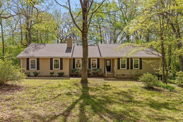 3706 Wilson Avenue, Signal Mountain, TN 37377