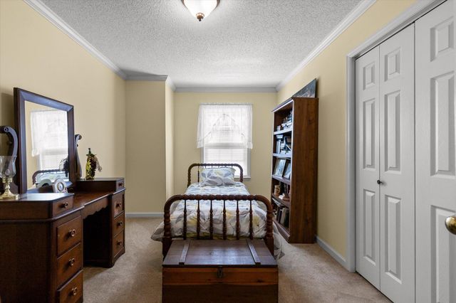 3706 Wilson Avenue, Signal Mountain, TN 37377