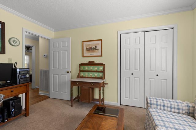 3706 Wilson Avenue, Signal Mountain, TN 37377