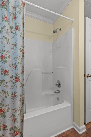 3706 Wilson Avenue, Signal Mountain, TN 37377
