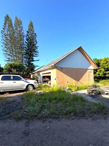 25201 SW 198th Ave, Homestead, FL 33031