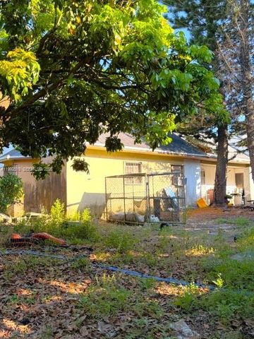 25201 SW 198th Ave, Homestead, FL 33031