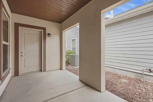 4814 W RAPHANUS LN, South Jordan, UT 84009