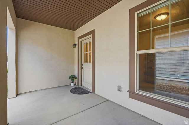 4814 W RAPHANUS LN, South Jordan, UT 84009