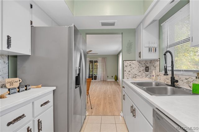 19 Golfview Drive, Homosassa, FL 34446