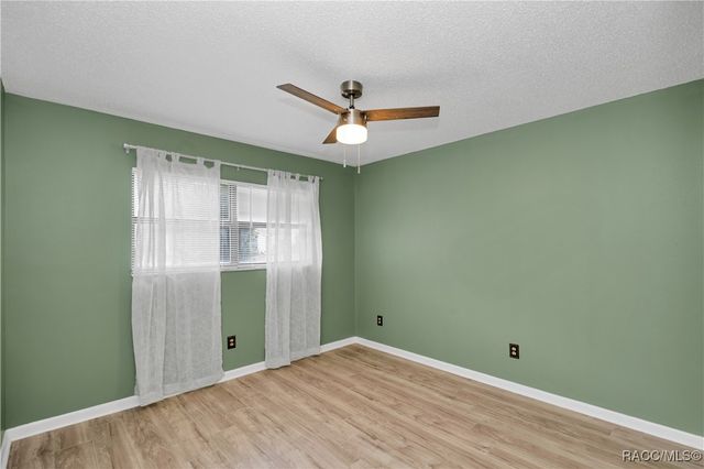 19 Golfview Drive, Homosassa, FL 34446