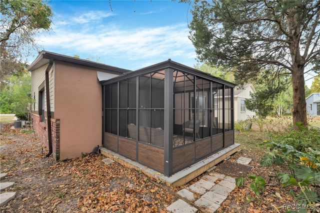 19 Golfview Drive, Homosassa, FL 34446