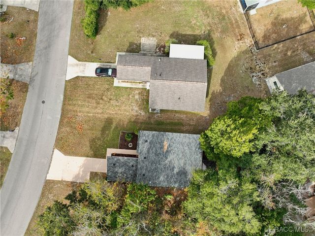 19 Golfview Drive, Homosassa, FL 34446