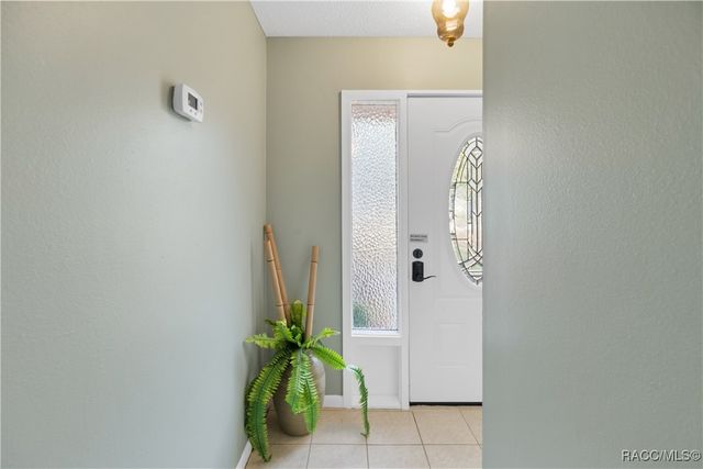 19 Golfview Drive, Homosassa, FL 34446