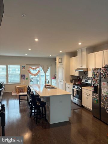 327 PATRIOTS PATH, Malvern, PA 19355