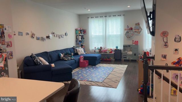 327 PATRIOTS PATH, Malvern, PA 19355