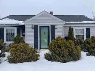 357 Pembroke Street, Pembroke, NH 03275